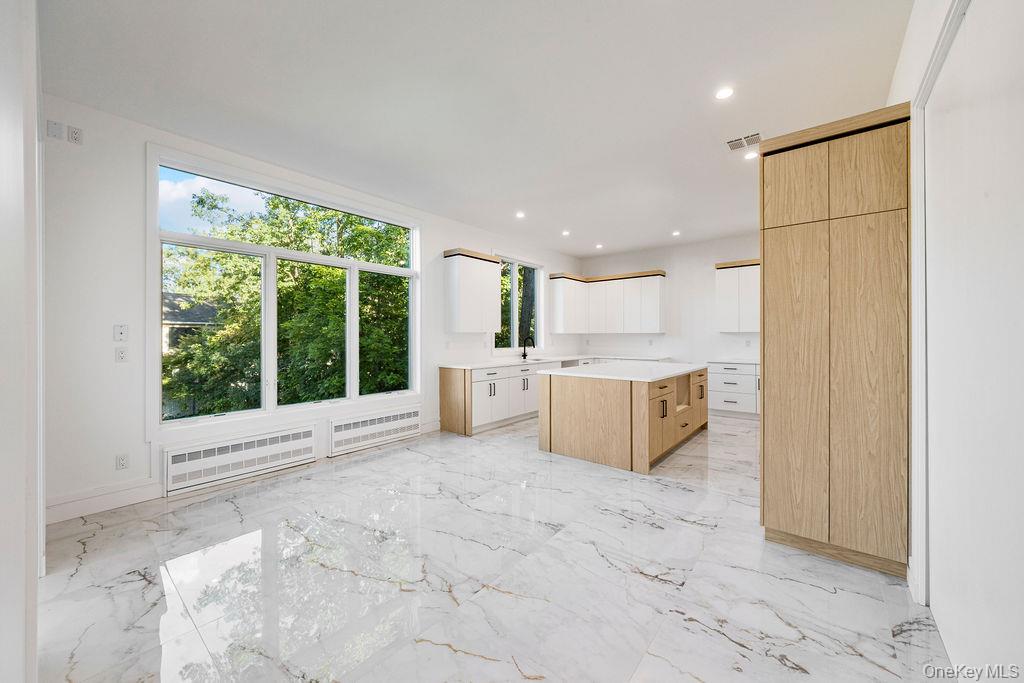 #11 photo, 40 Singer Avenue, Spring Valley , NY 10977