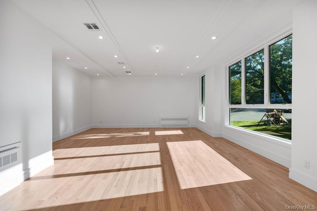 #9 photo, 40 Singer Avenue, Spring Valley , NY 10977