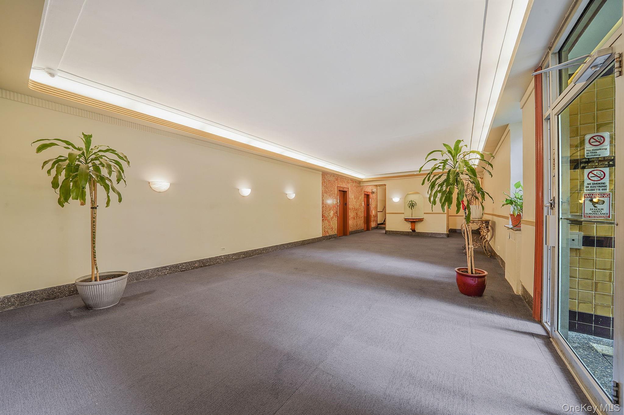 #3 photo, 860 Grand Concourse, Bronx , NY 10451