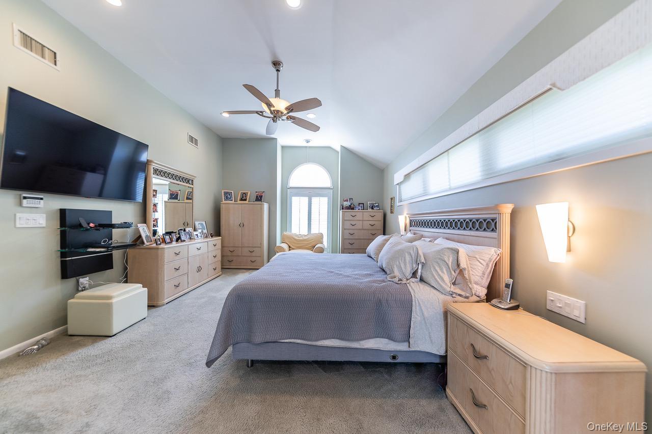 #14 photo, 257 E Olive Street, Long Beach , NY 11561