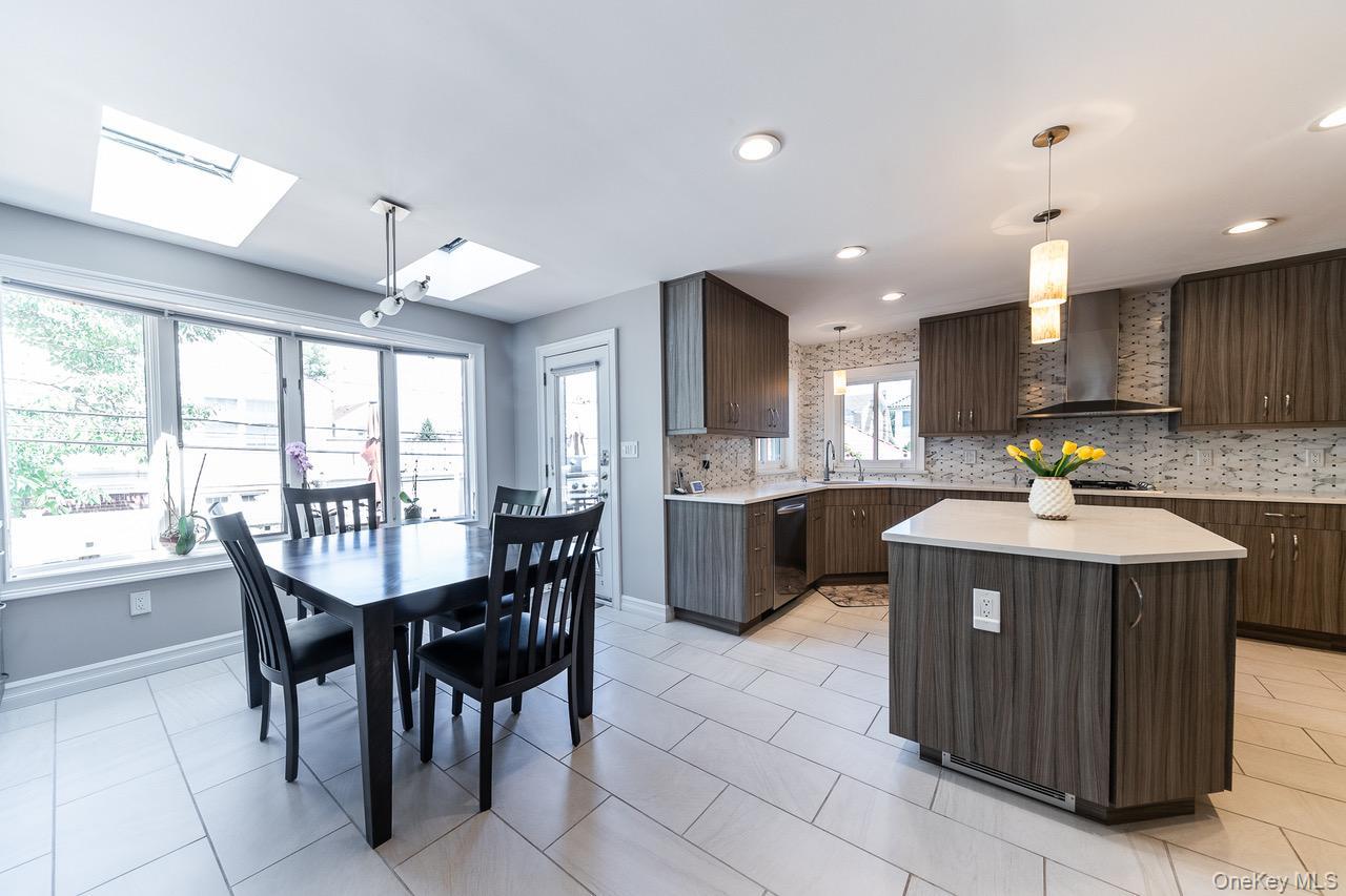 #6 photo, 257 E Olive Street, Long Beach , NY 11561