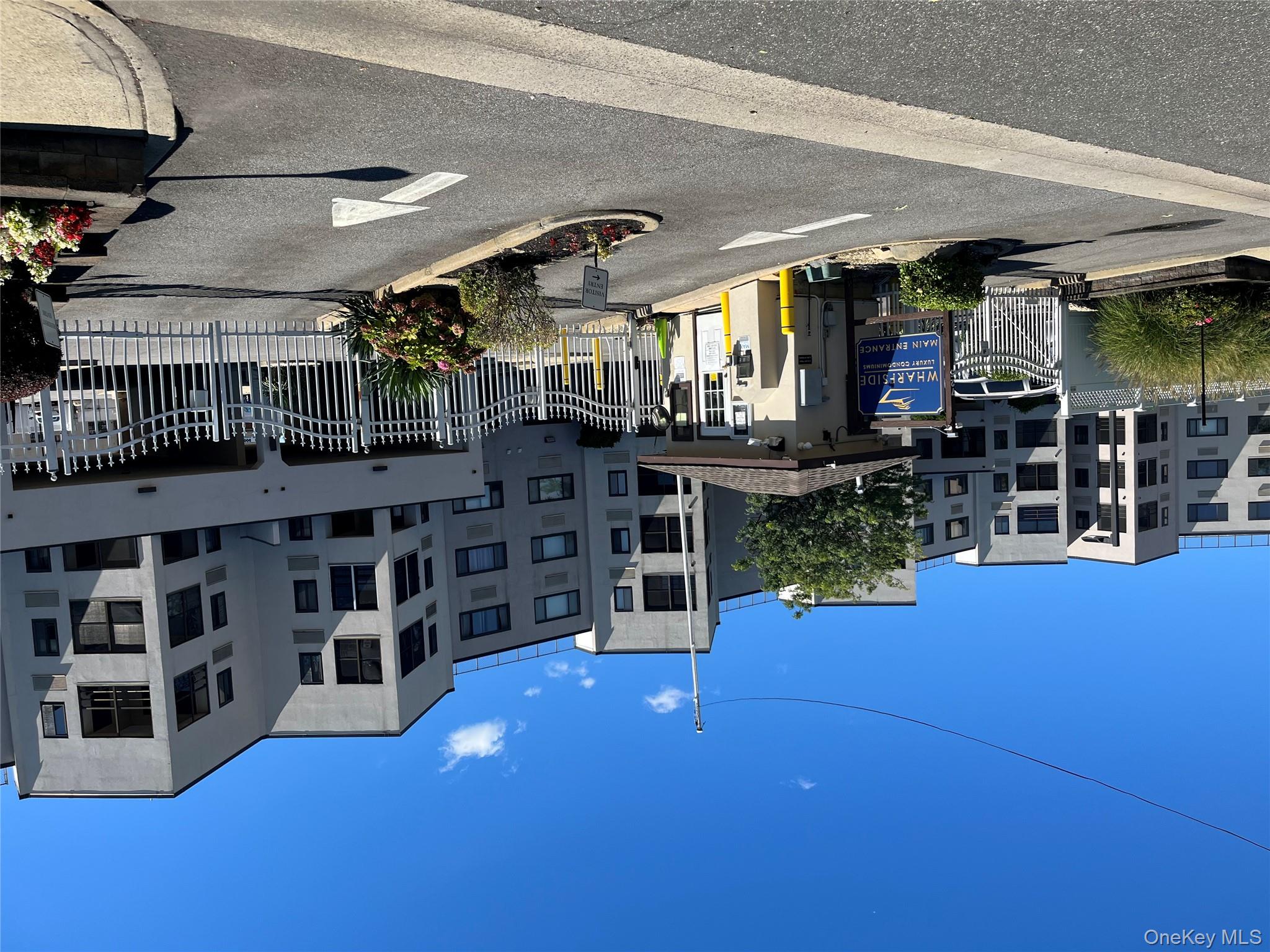 #2 photo, 725 Miller Avenue, ナッソー郡 Freeport , NY 11520