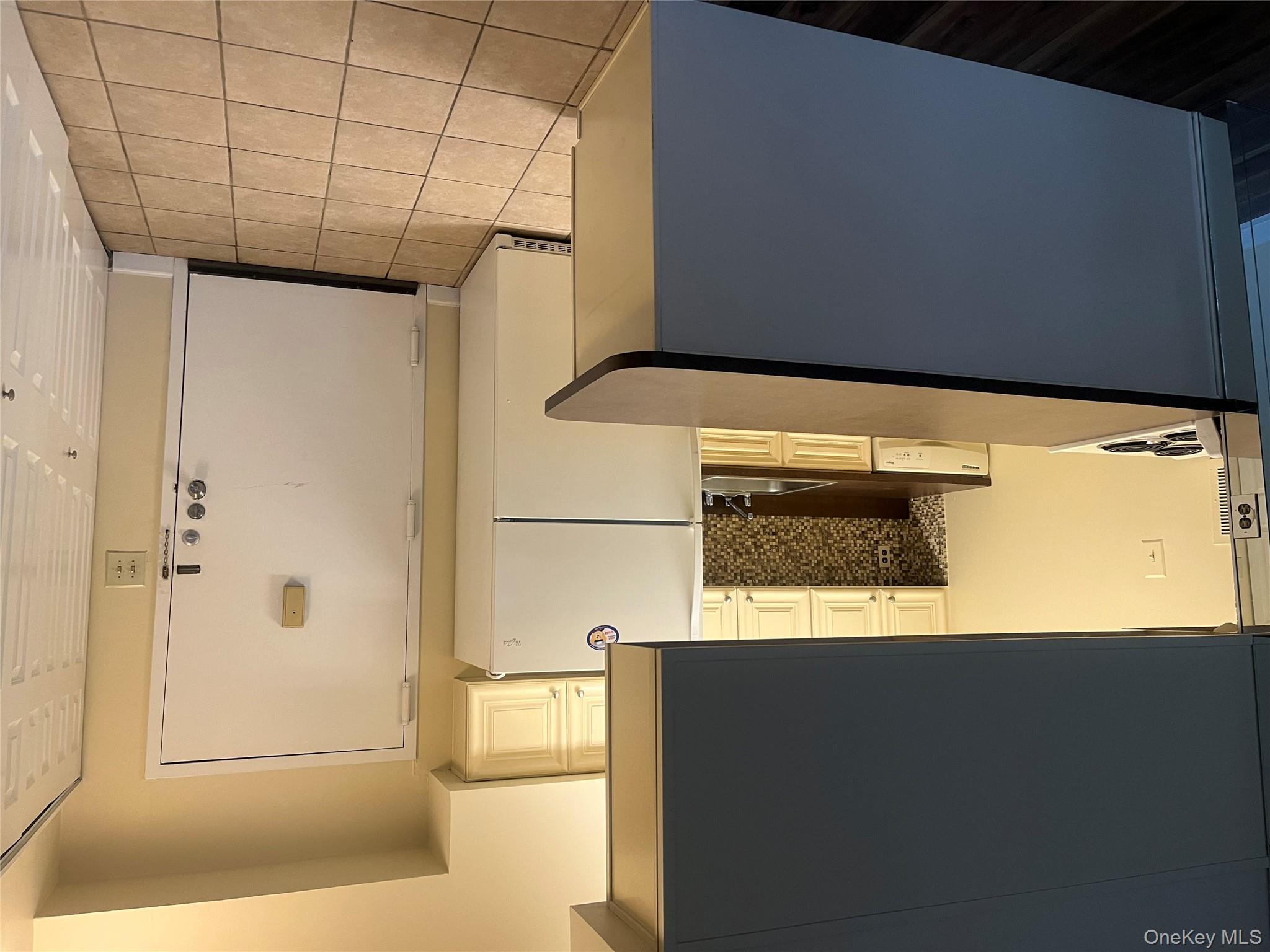 #4 photo, 725 Miller Avenue, ナッソー郡 Freeport , NY 11520