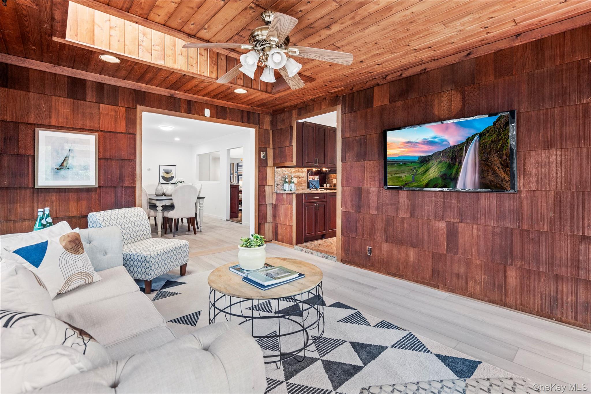 #16 photo, 610 Park Avenue, West Hempstead , NY 11552