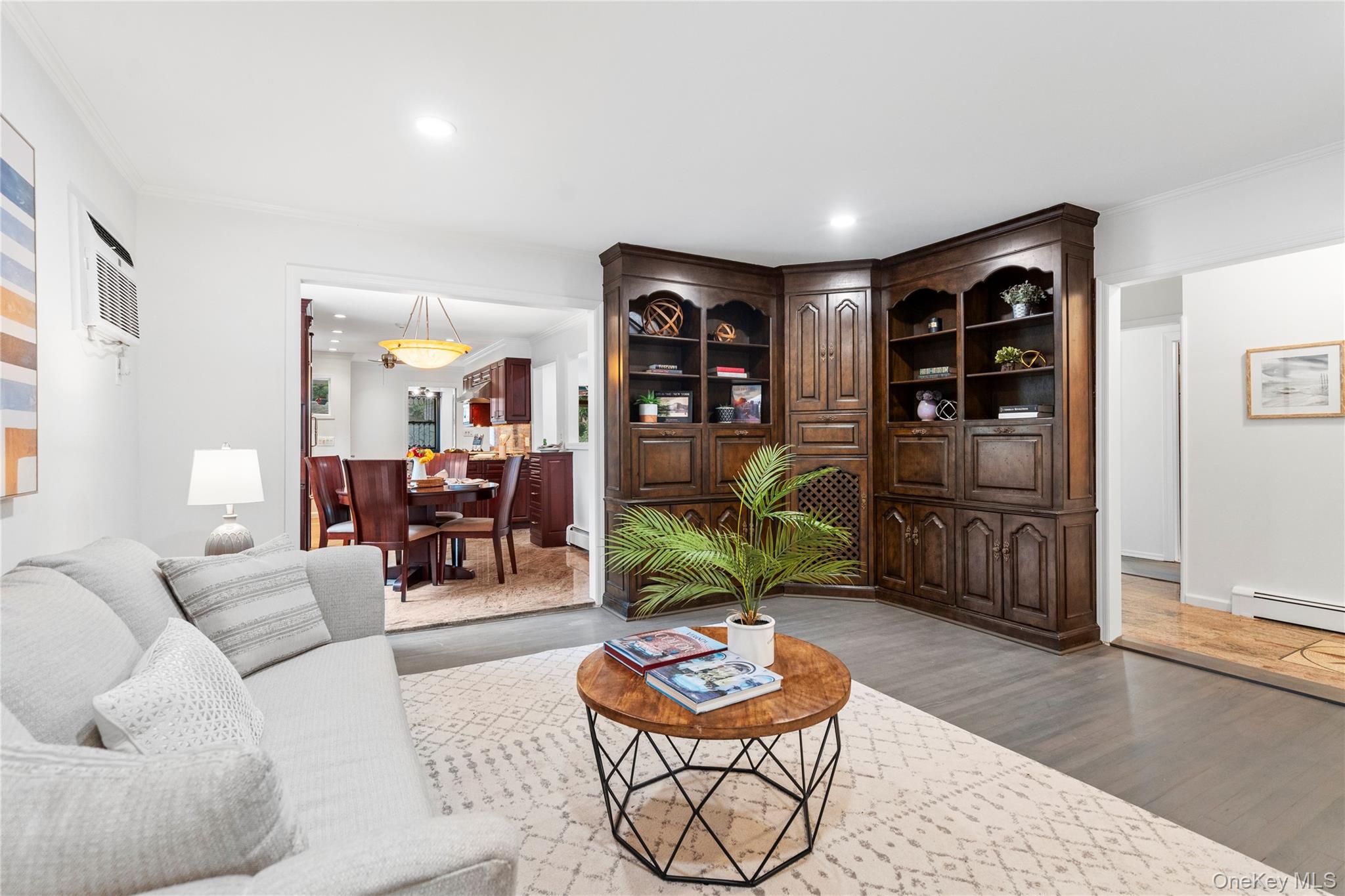 #5 photo, 610 Park Avenue, West Hempstead , NY 11552