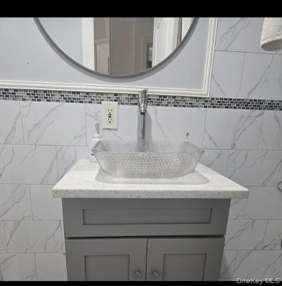 #5 photo, 142-12 Hook Creek Boulevard, クイーンズ区 Rosedale , NY 11422