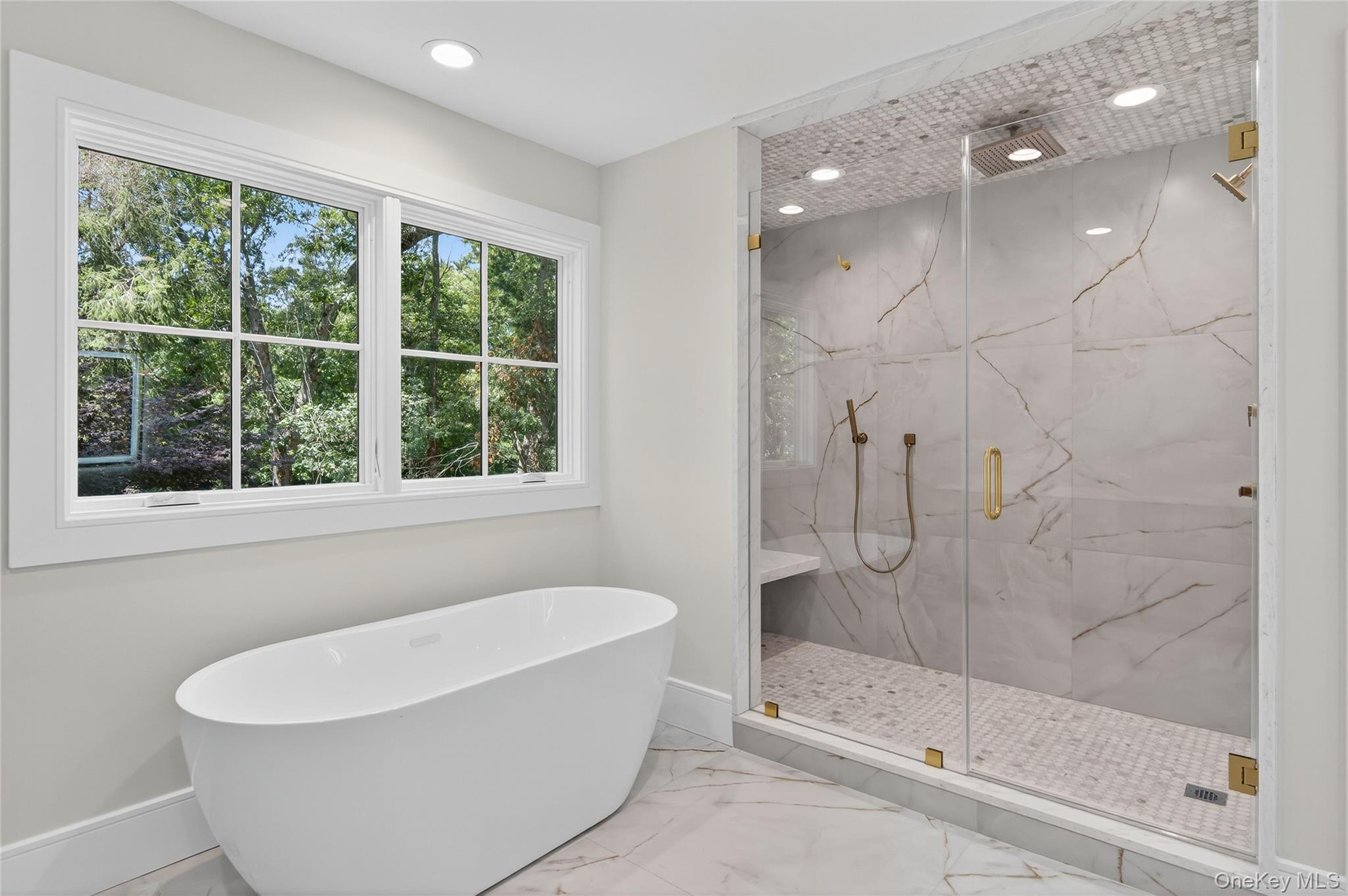 #11 photo, 12 School House Lane, Syosset , NY 11791