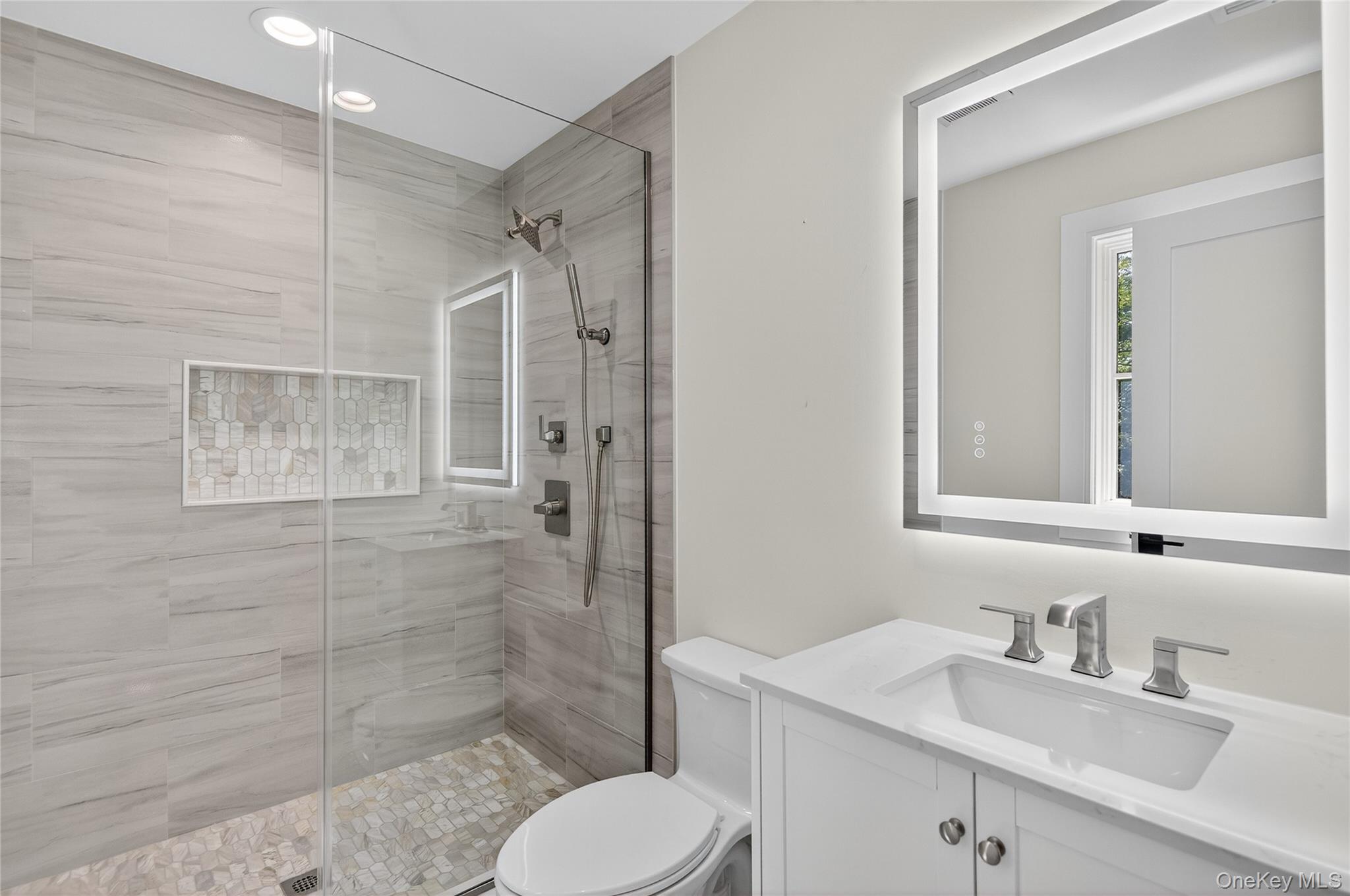 #12 photo, 12 School House Lane, Syosset , NY 11791