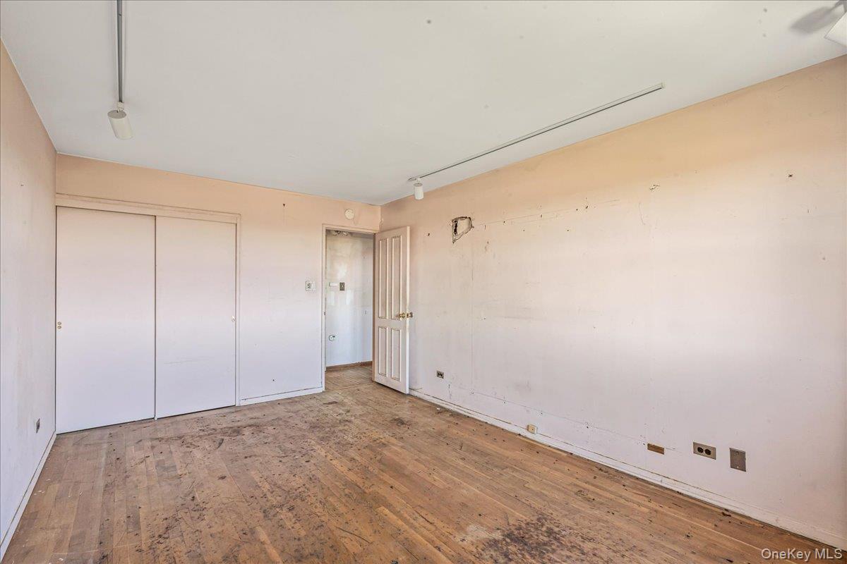 #16 photo, 8409 155th Avenue, クイーンズ区 Howard Beach , NY 11414