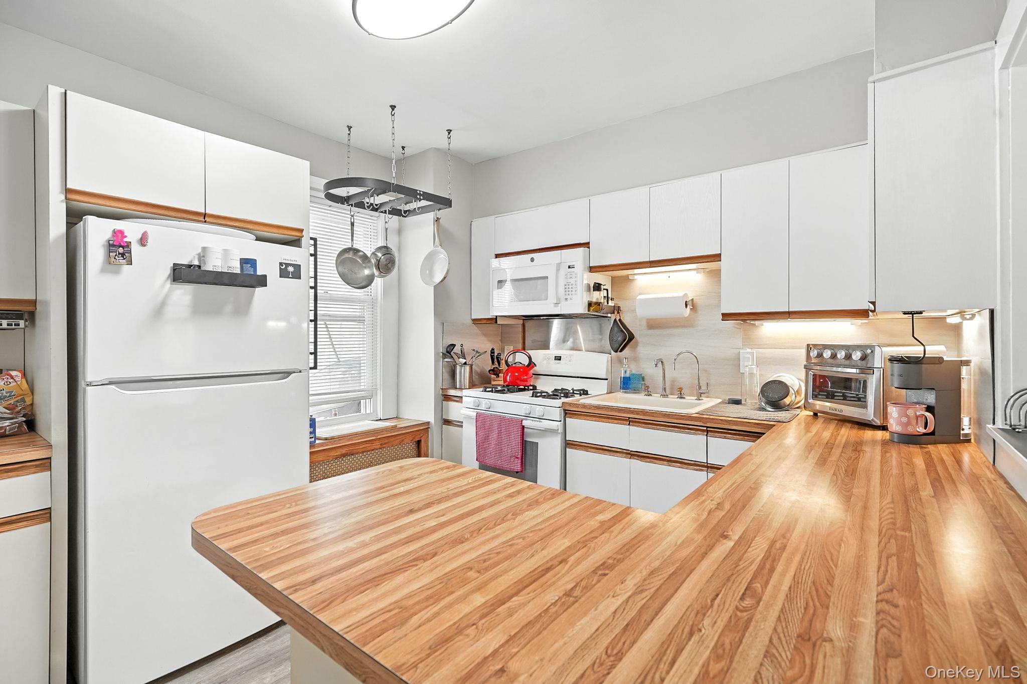 #12 photo, 17 Edward Street, West Harrison , NY 10604