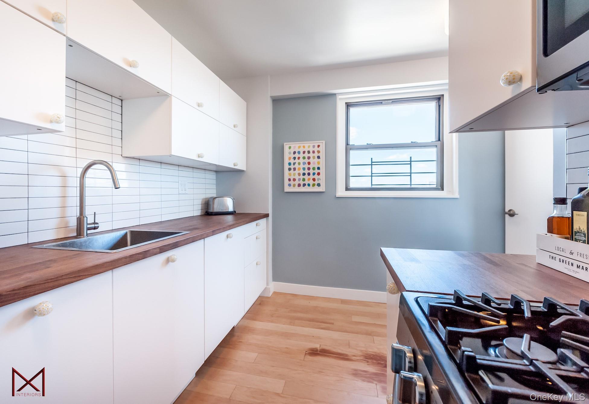 #5 photo, 1020 Grand Concourse, ブロンクス区 Bronx , NY 10451