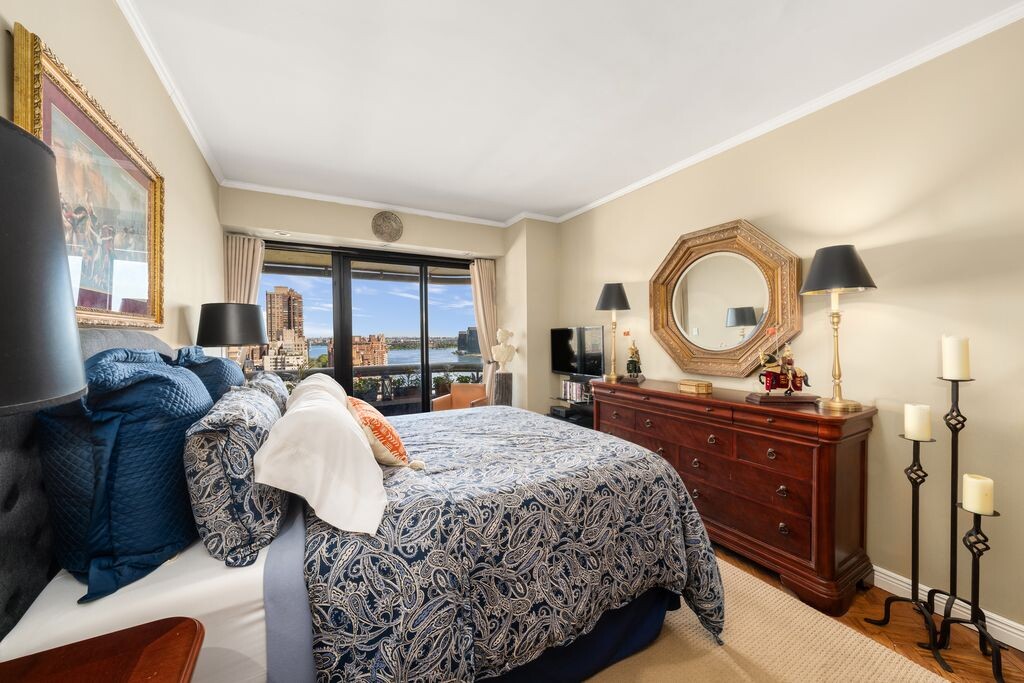 #7 photo, 530 E 76TH Street, マンハッタン Lenox Hill , NY 10021