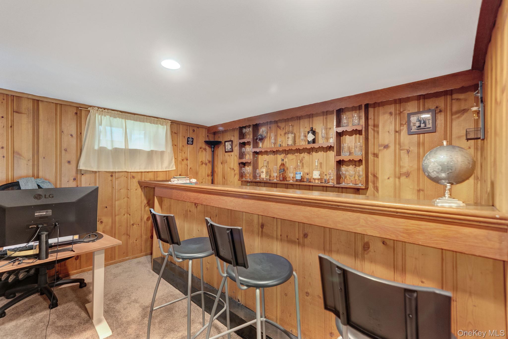 #18 photo, 35 Myers Avenue, ナッソー郡 Hicksville , NY 11801