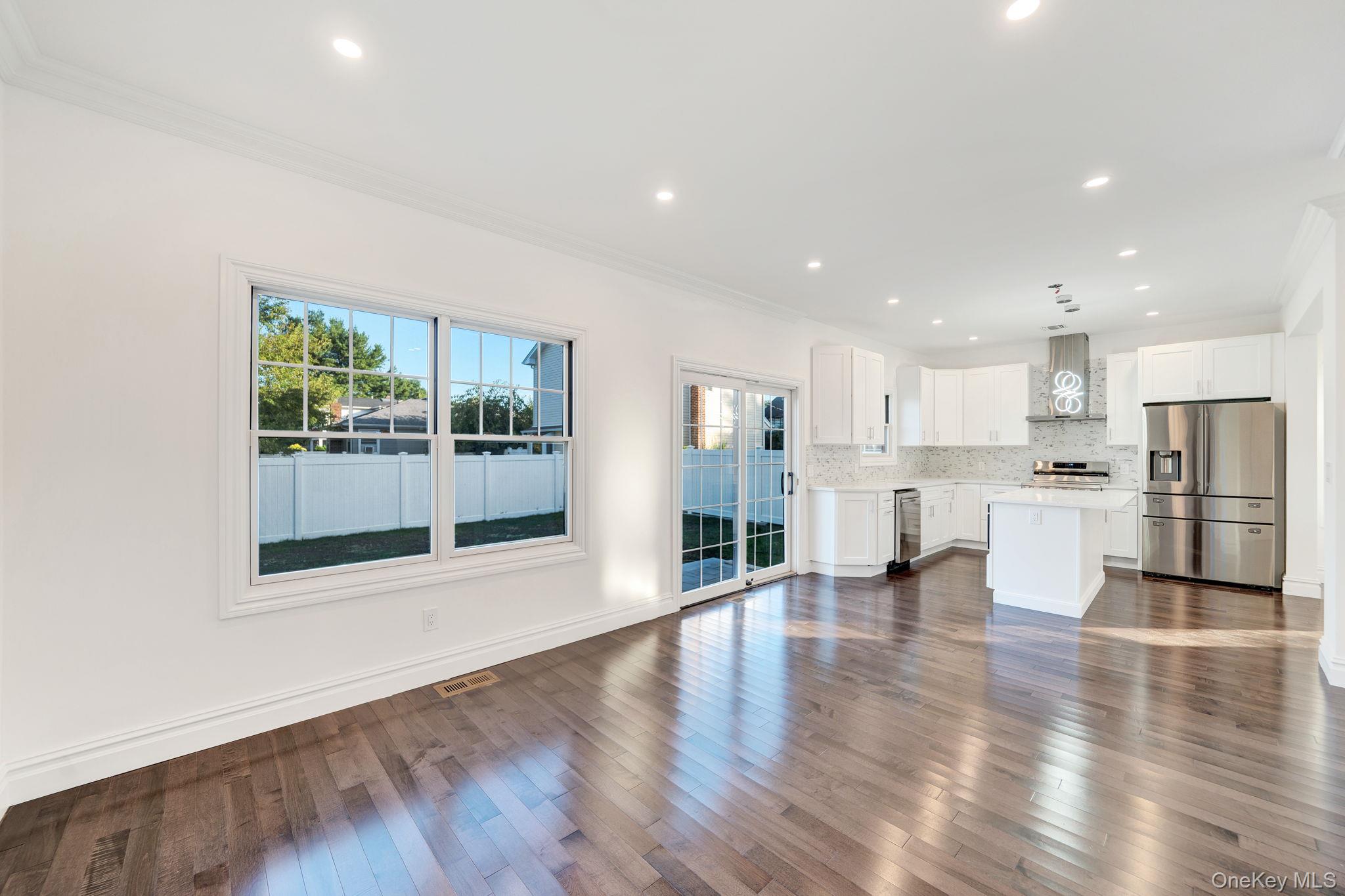 #9 photo, 69 E. Cherry Street, ナッソー郡 Hicksville , NY 11801