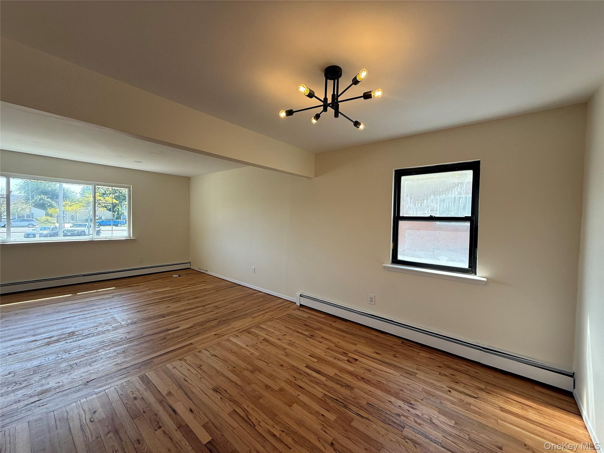 #5 photo, 619 E Park Ave., ナッソー郡 Long Beach , NY 11561