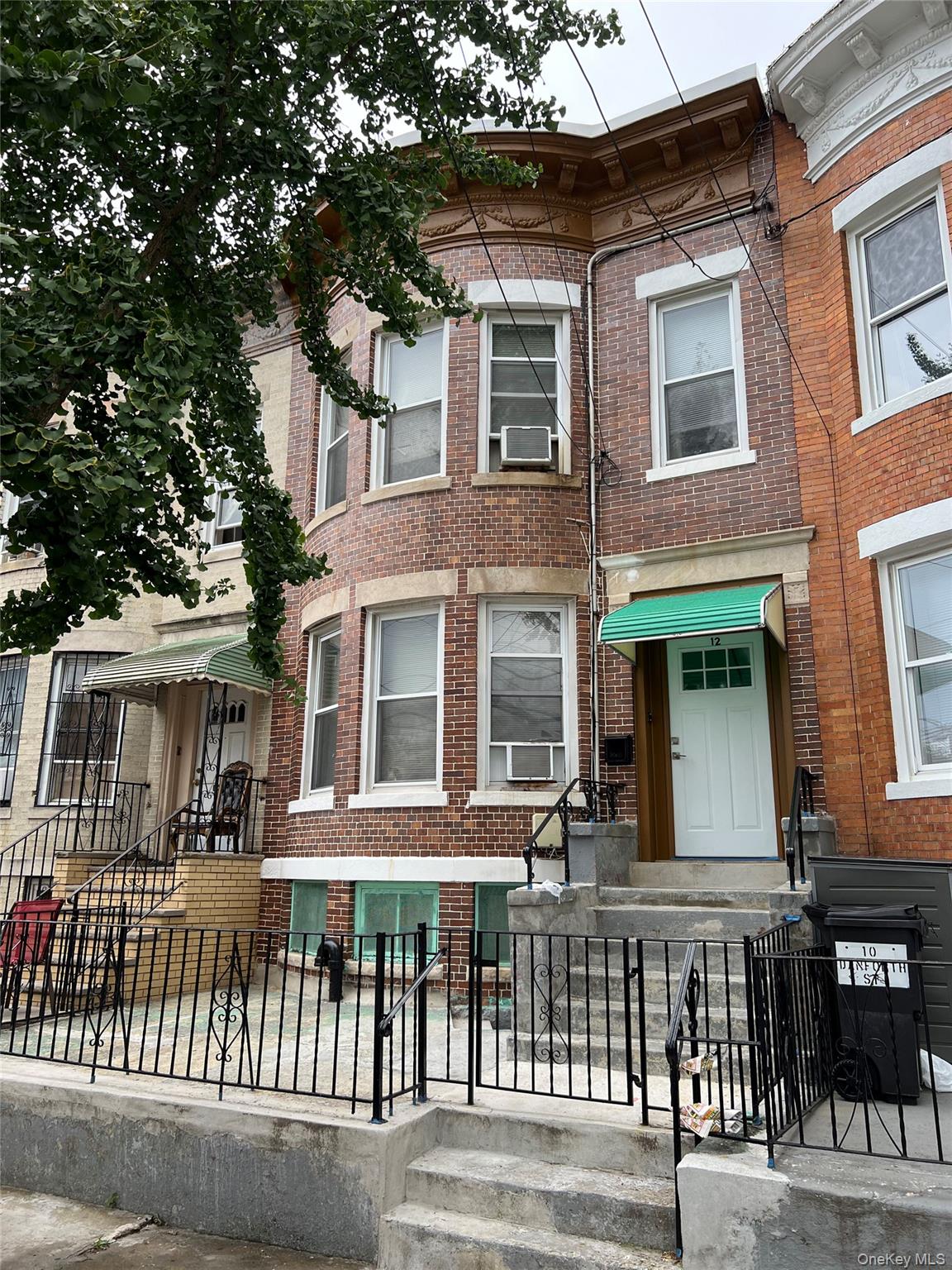 #1 photo, 12 Danforth Street, ब्रुकलीन Brooklyn , NY 11208