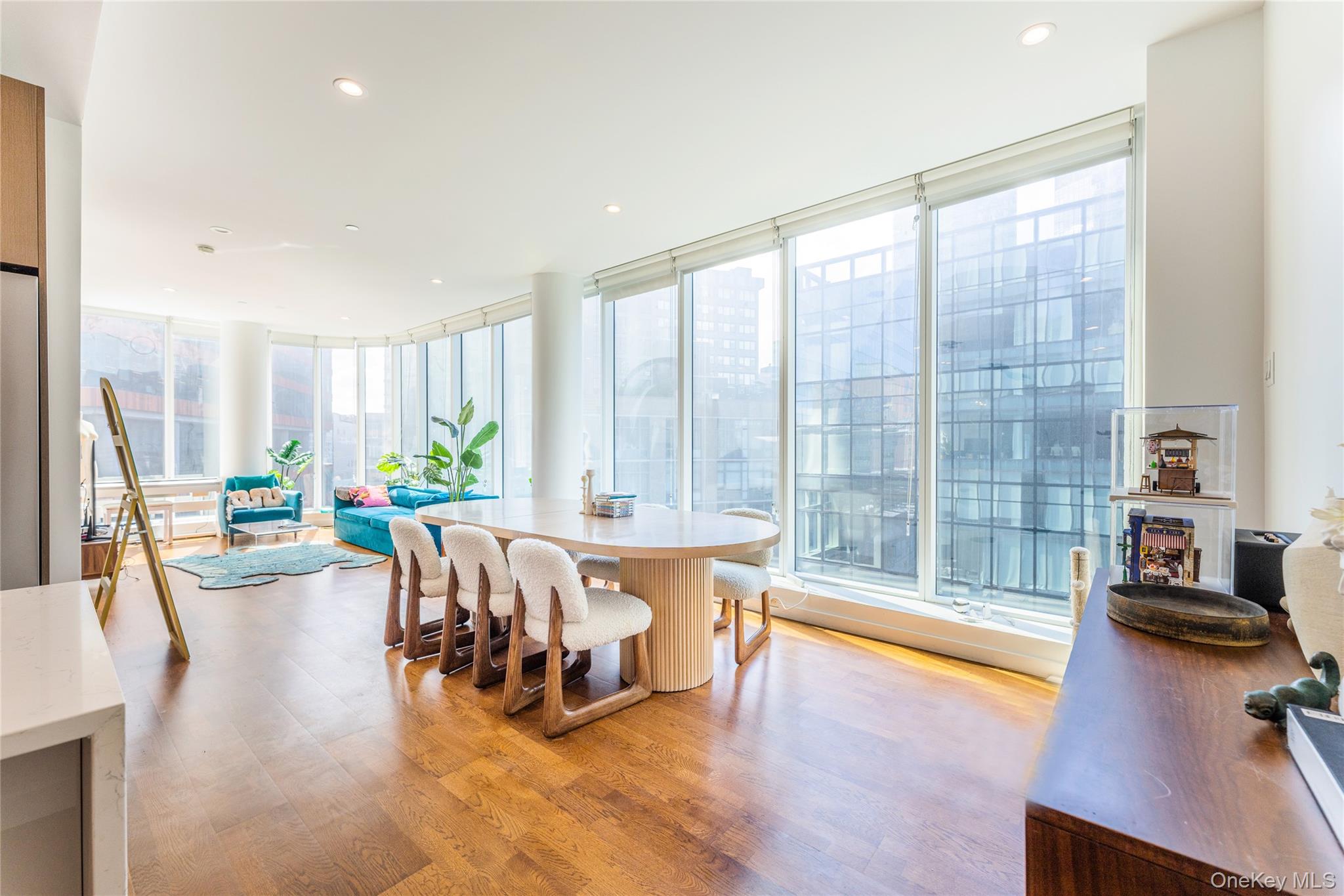 #9 photo, 2717 42nd Road, クイーンズ区 Long Island City , NY 11101