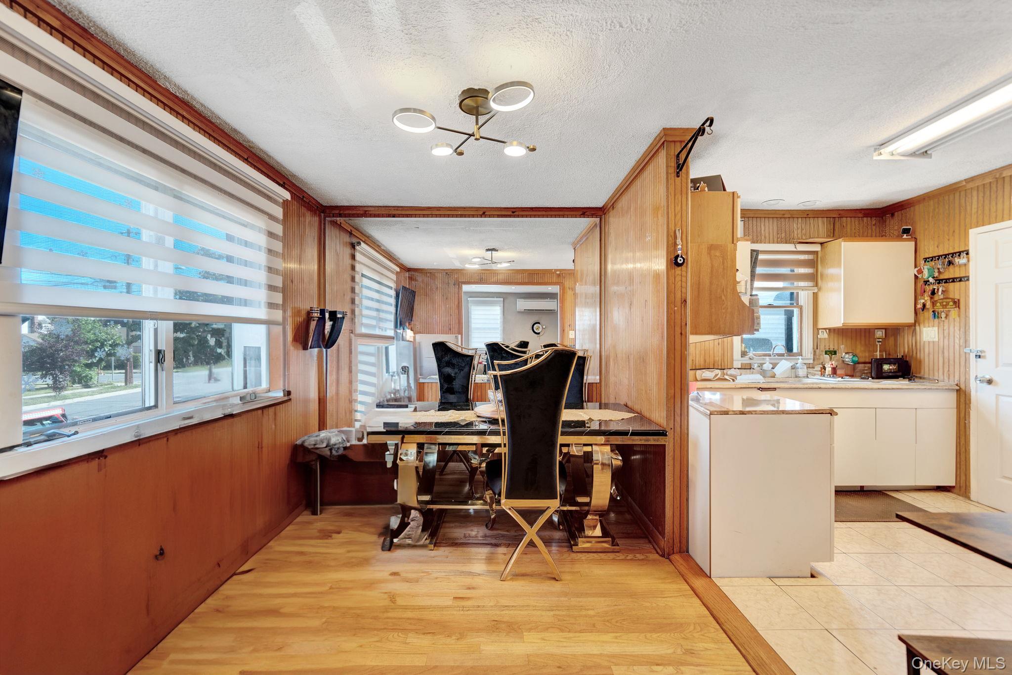 #5 photo, 138 Ormonde Boulevard, Valley Stream , NY 11580