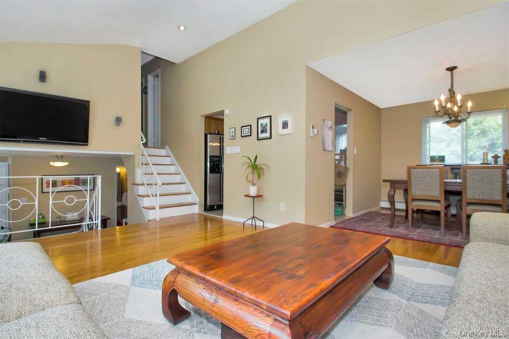 #2 photo, 29 Village Drive, Jericho , NY 11753