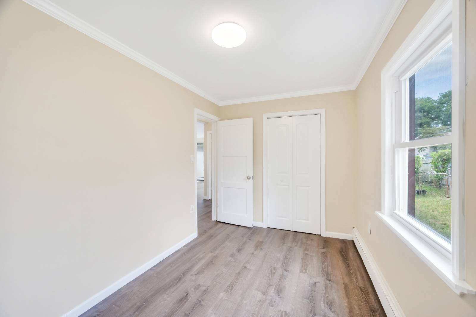 #10 photo, 88 Anchor Lane, Levittown , NY 11756