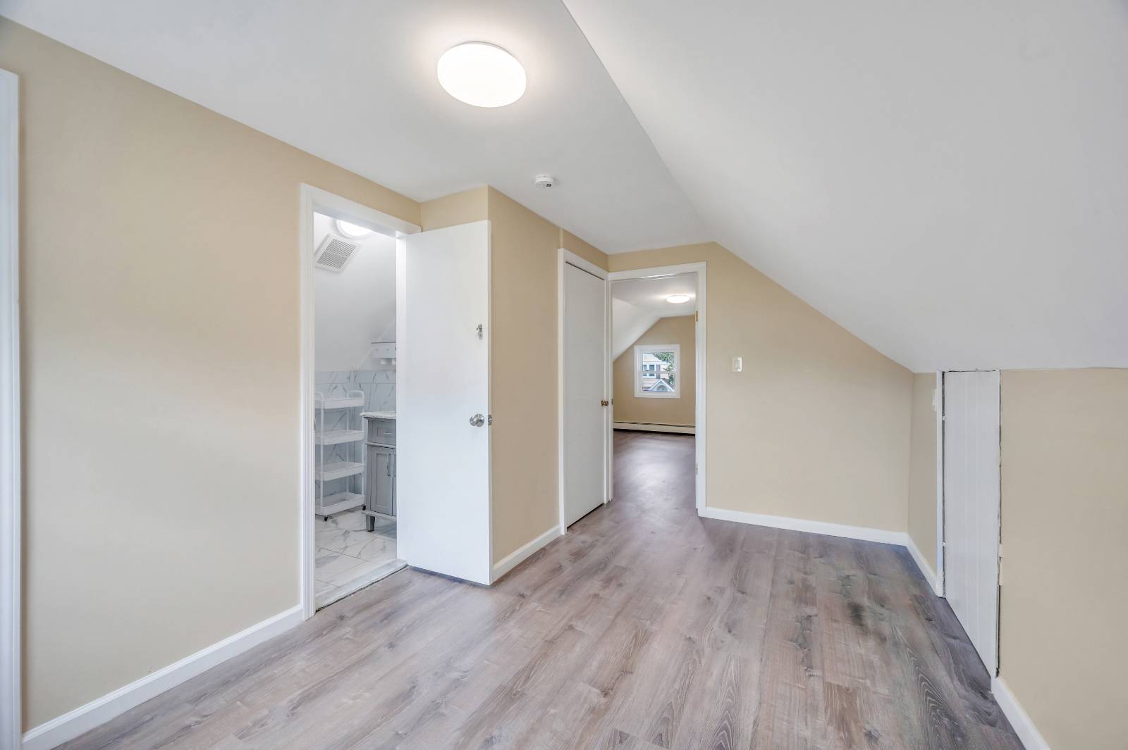 #13 photo, 88 Anchor Lane, Levittown , NY 11756