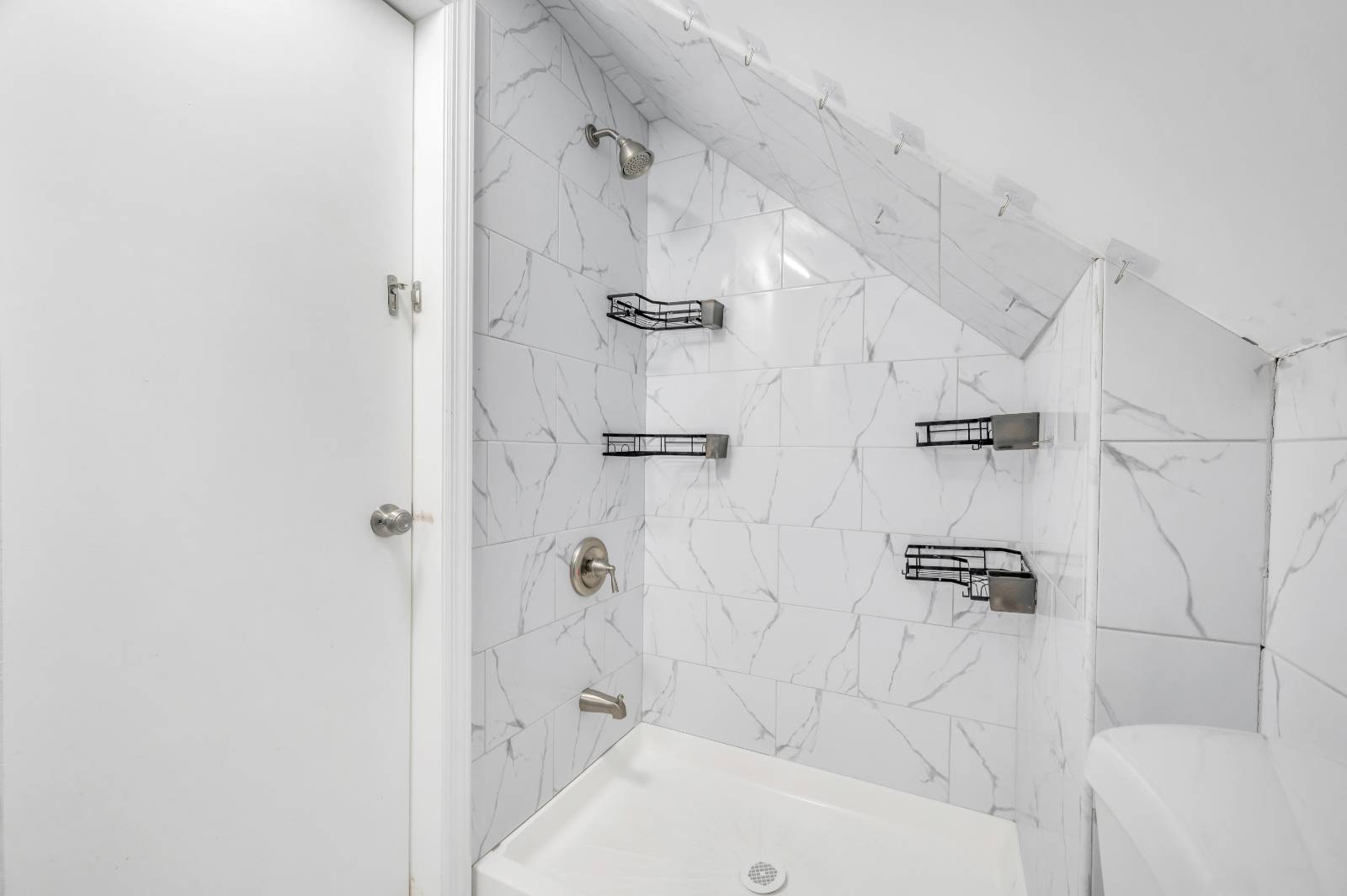 #15 photo, 88 Anchor Lane, Levittown , NY 11756