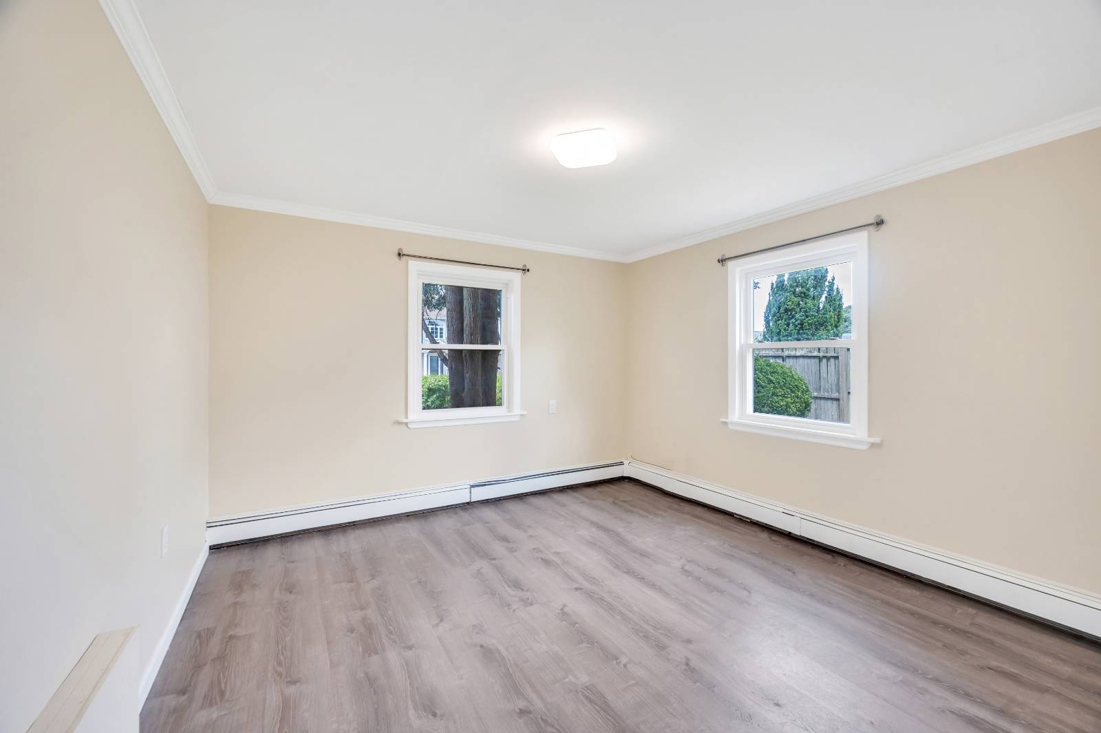 #16 photo, 88 Anchor Lane, Levittown , NY 11756