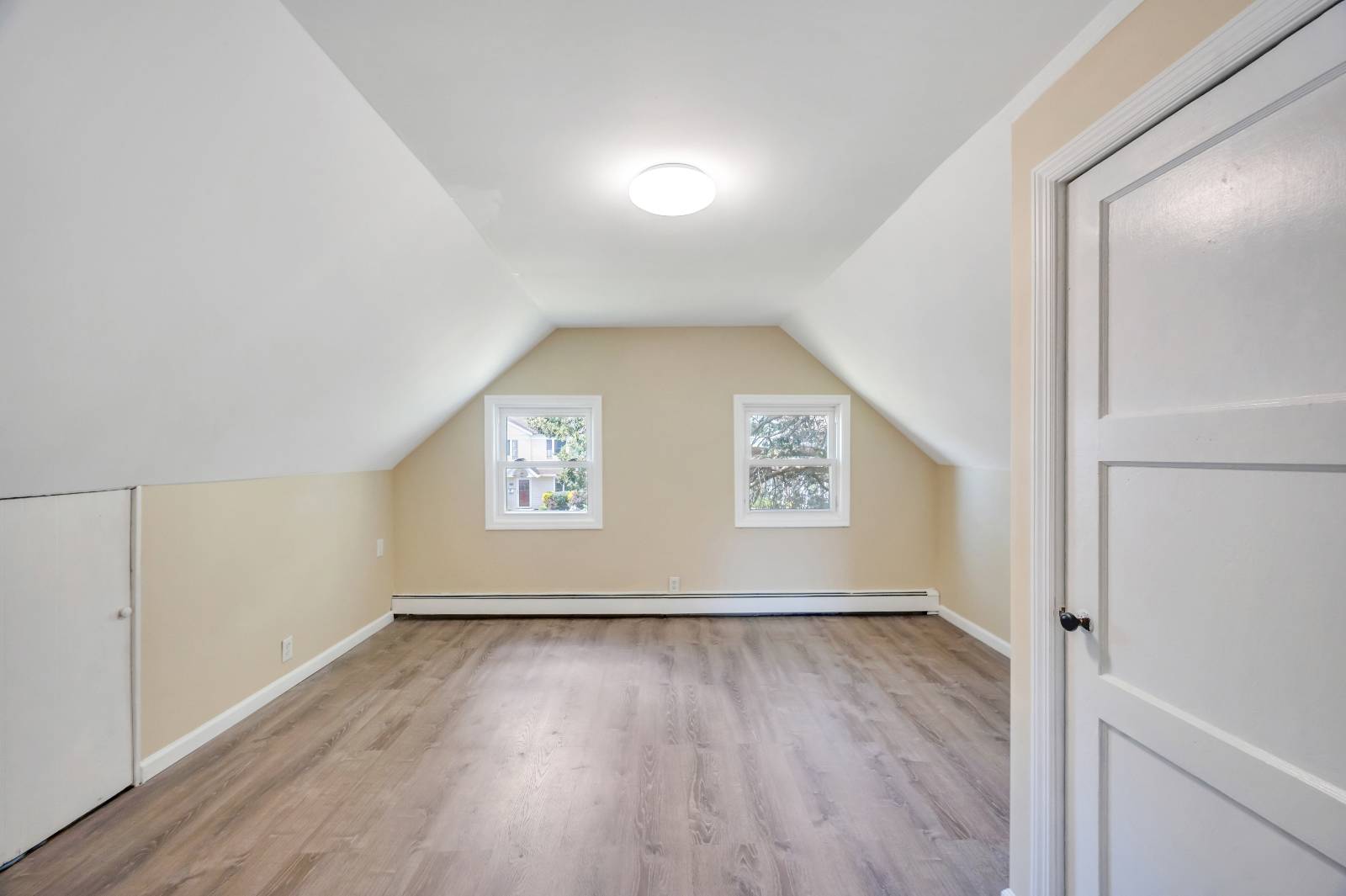 #18 photo, 88 Anchor Lane, Levittown , NY 11756