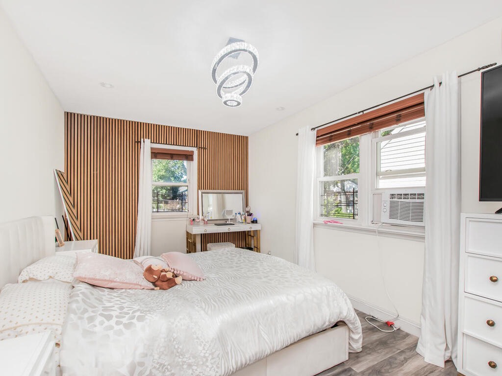 #36 photo, 135 Midland Ter, Yonkers , NY 10704