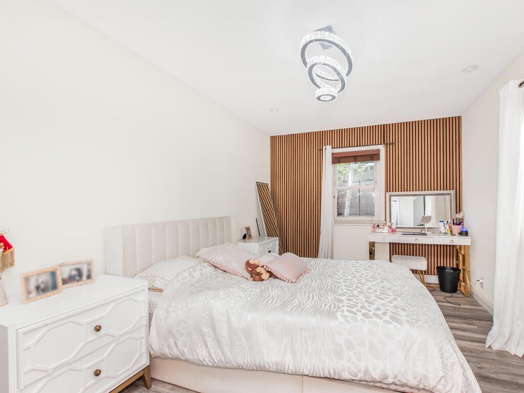 #38 photo, 135 Midland Ter, Yonkers , NY 10704