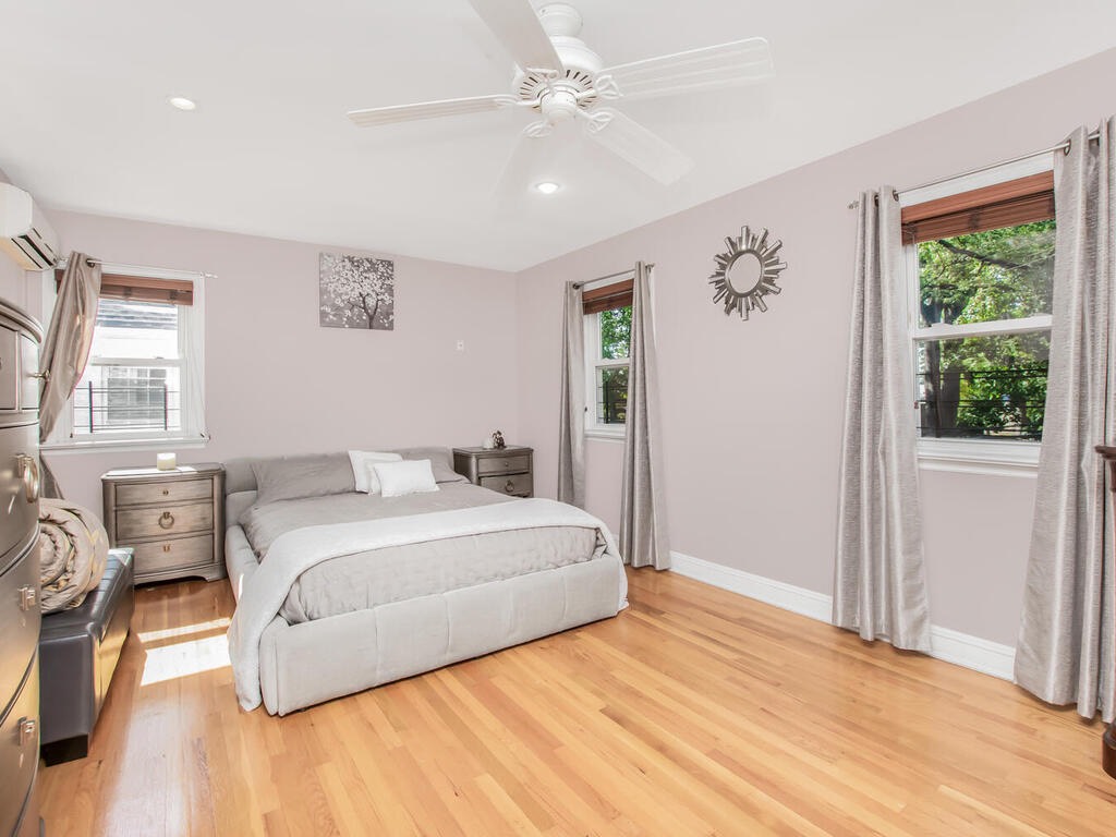 #44 photo, 135 Midland Ter, Yonkers , NY 10704