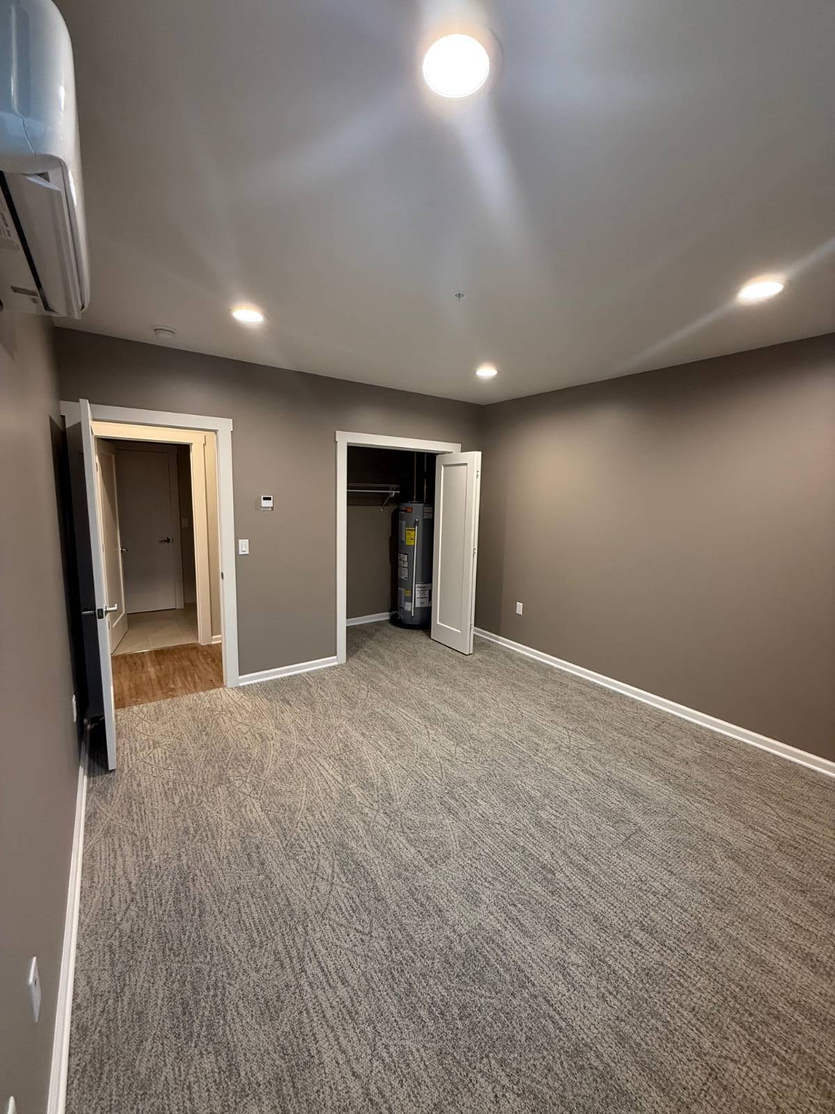 #6 photo, 214 Kinne, #103, East Syracuse , NY 13057