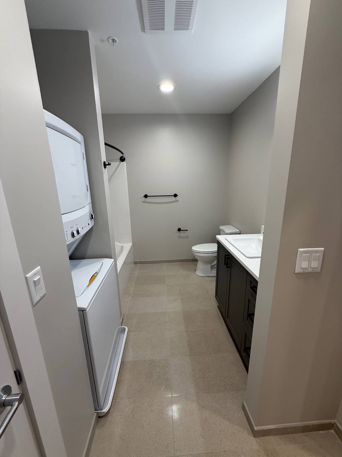 #7 photo, 214 Kinne, #103, East Syracuse , NY 13057