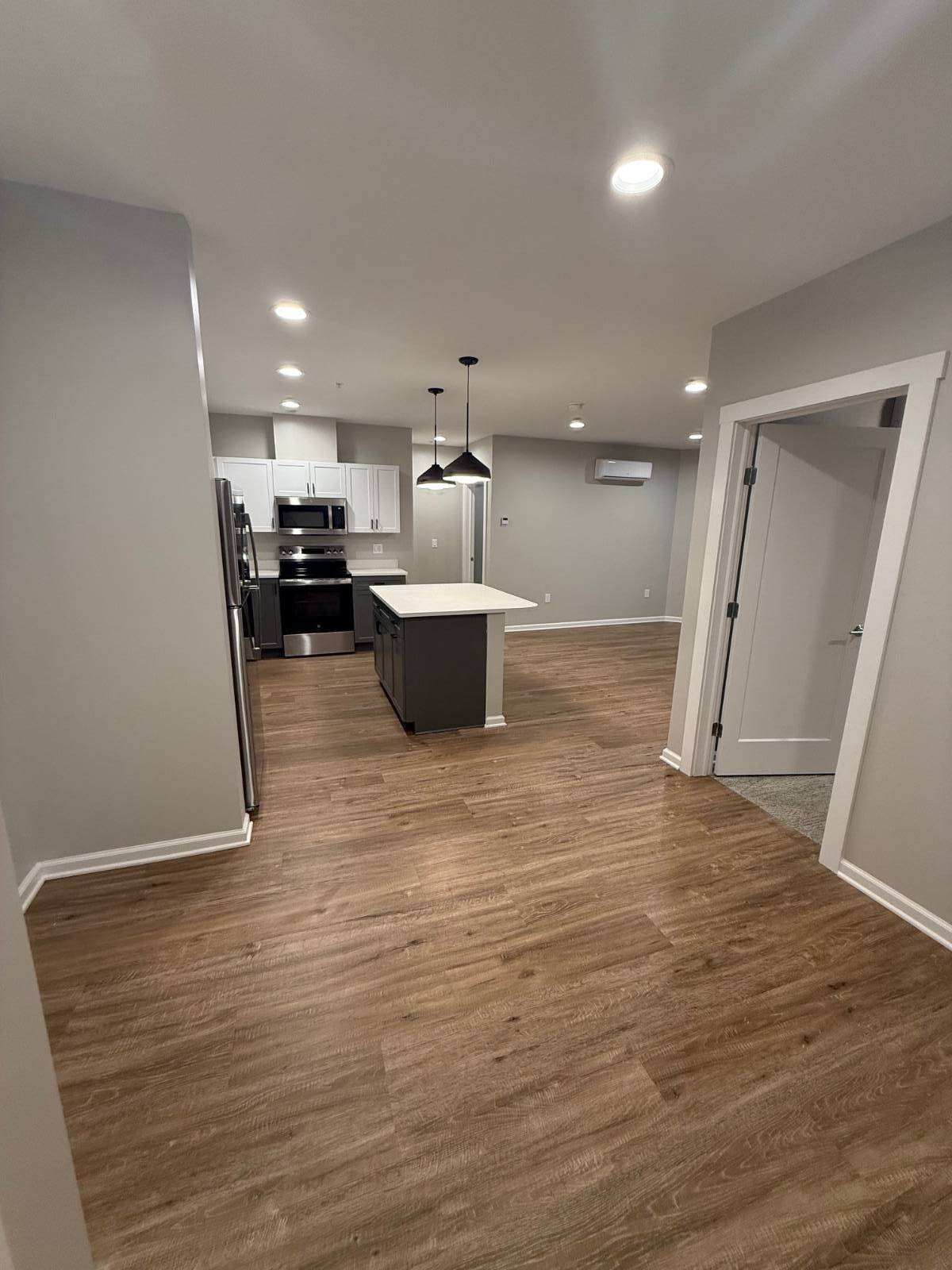 #3 photo, 214 Kinne St, #104, East Syracuse , NY 13057