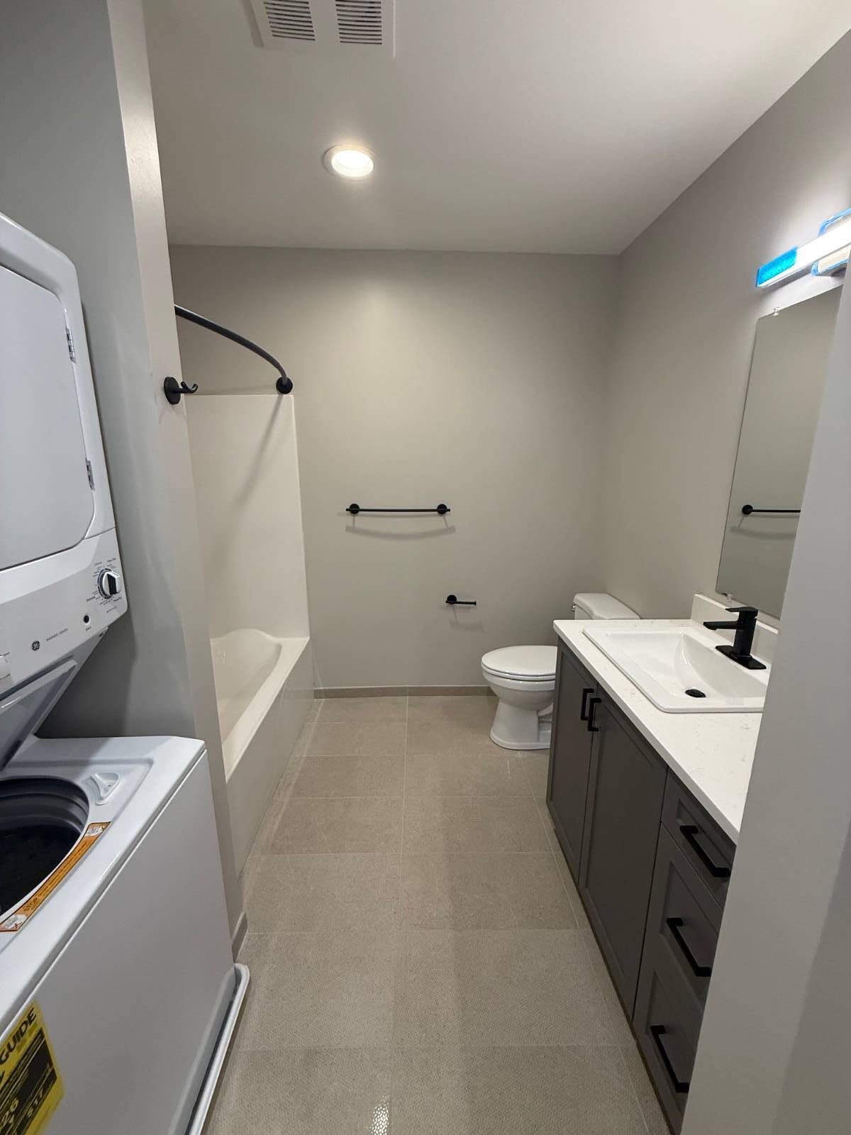 #7 photo, 214 Kinne St, #104, East Syracuse , NY 13057