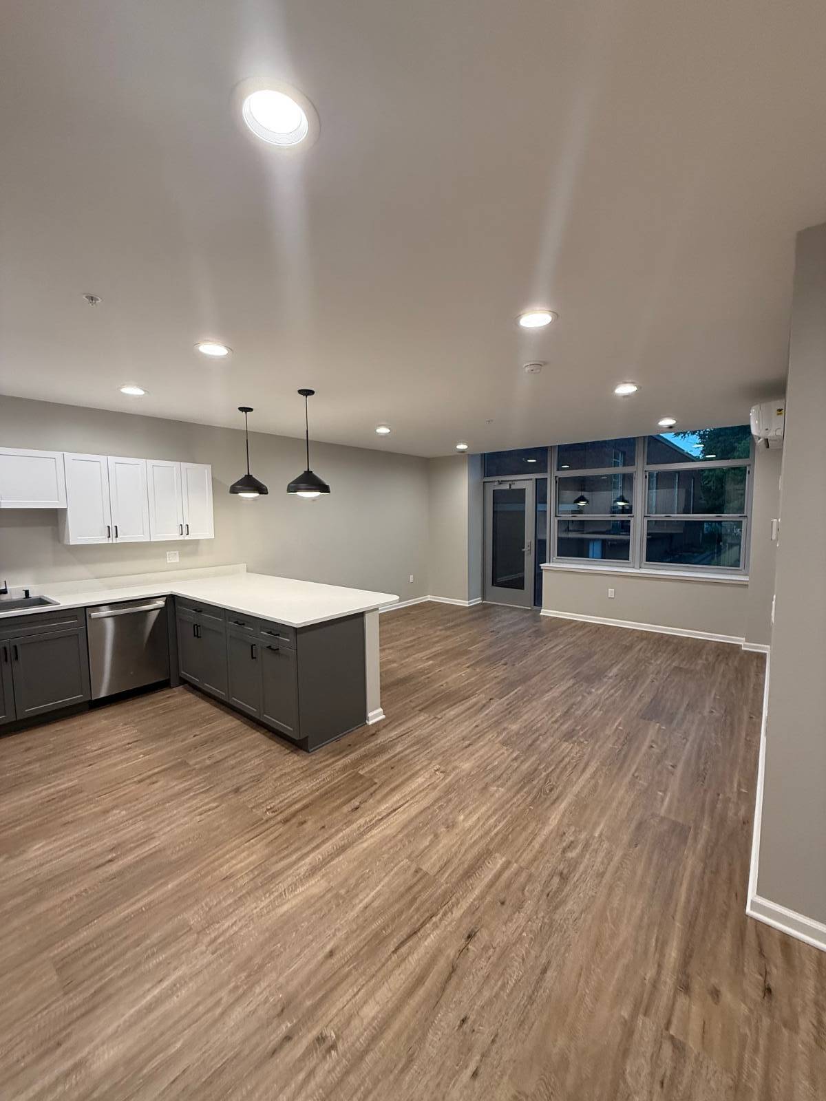 #1 photo, 214 Kinne St, #105, East Syracuse , NY 13057