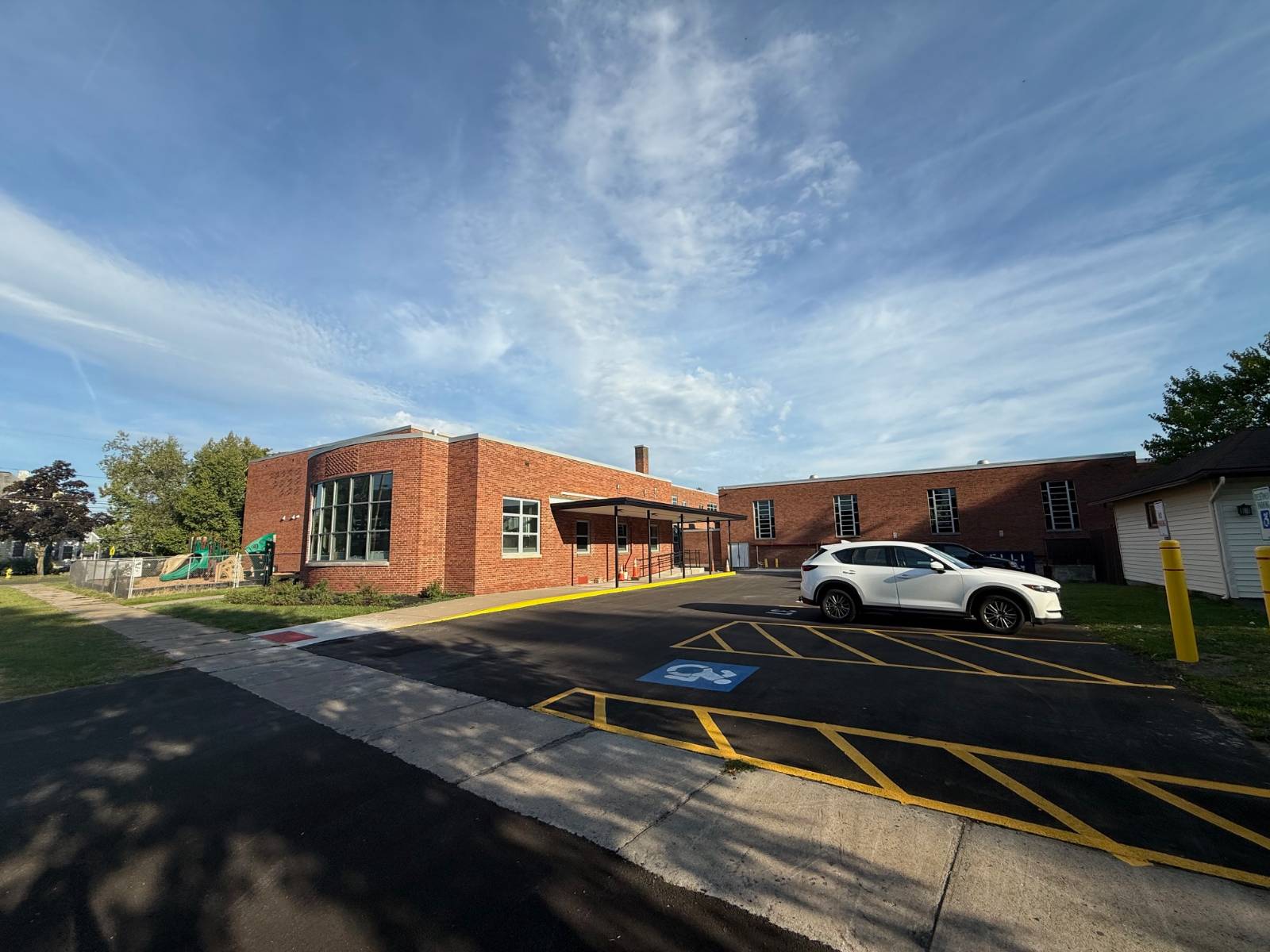 #21 photo, 214 Kinne St, #105, East Syracuse , NY 13057