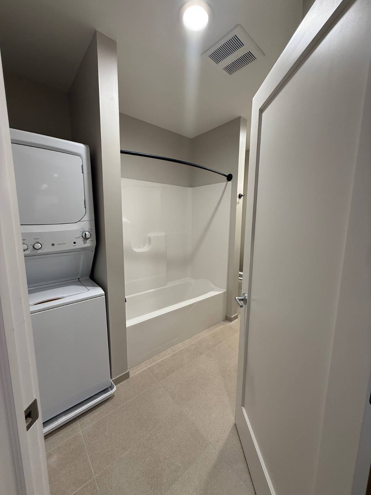 #7 photo, 214 Kinne St, #105, East Syracuse , NY 13057