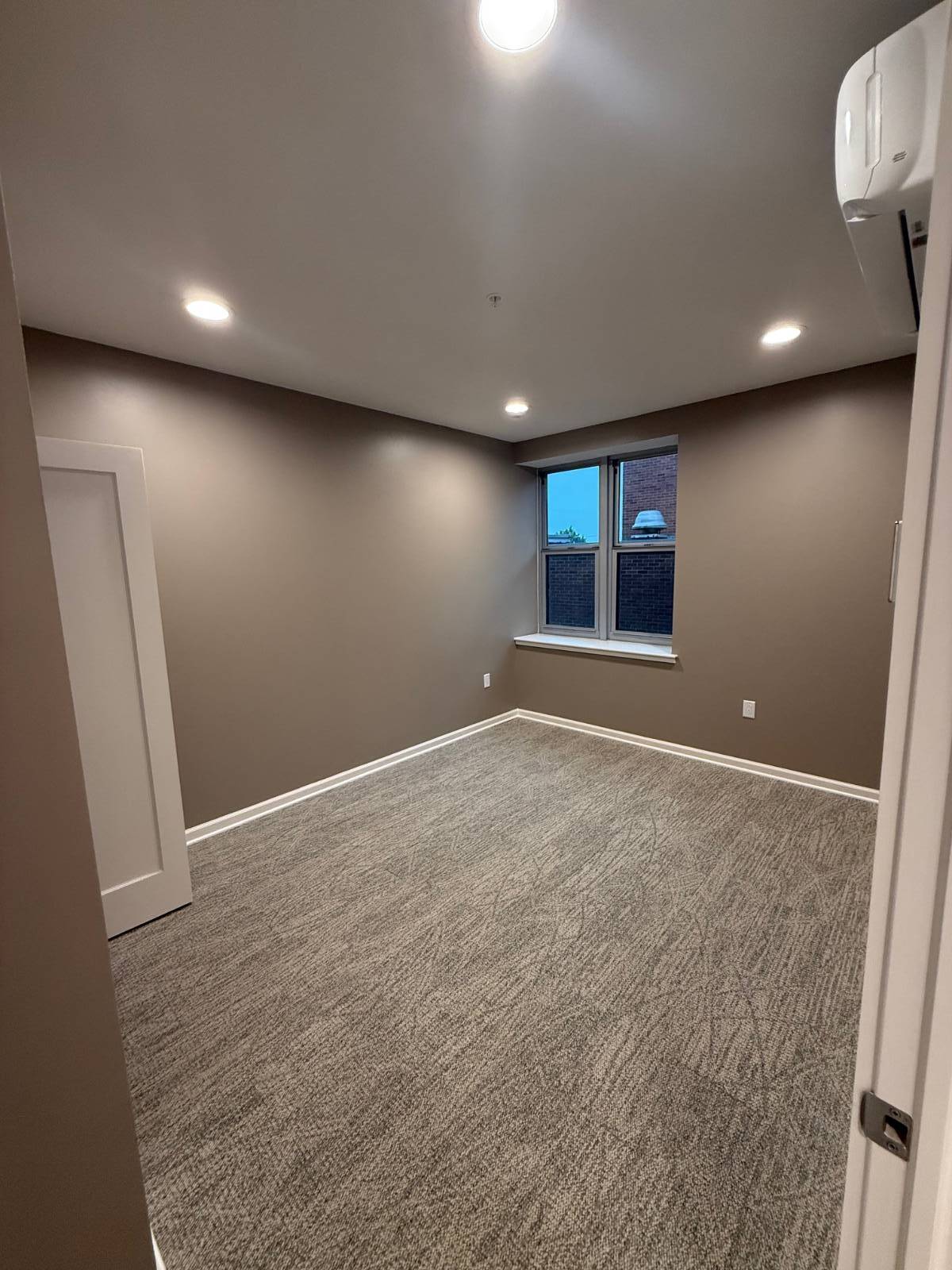 #6 photo, 214 Kinne St, #109, East Syracuse , NY 13057