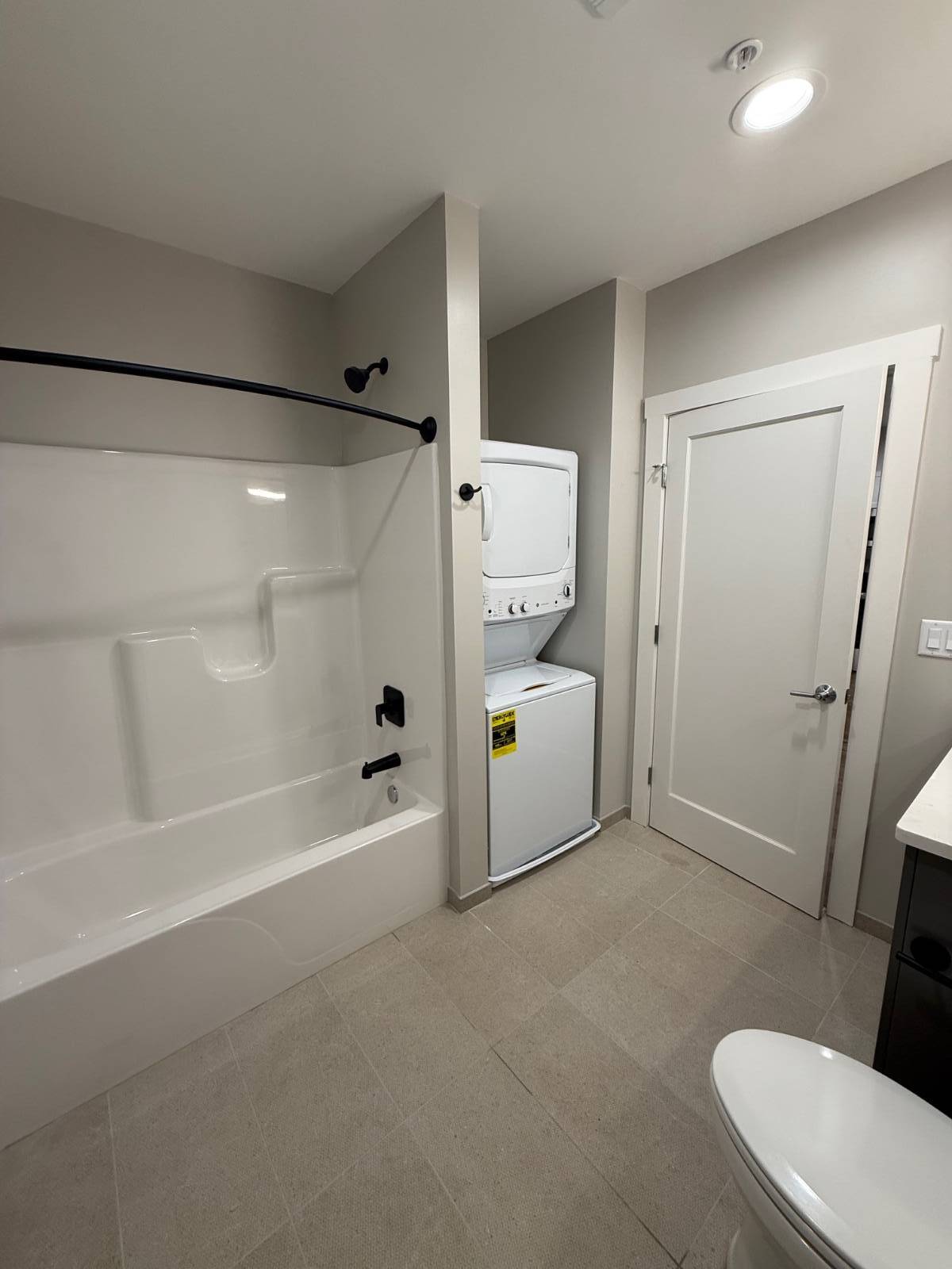 #8 photo, 214 Kinne St, #109, East Syracuse , NY 13057