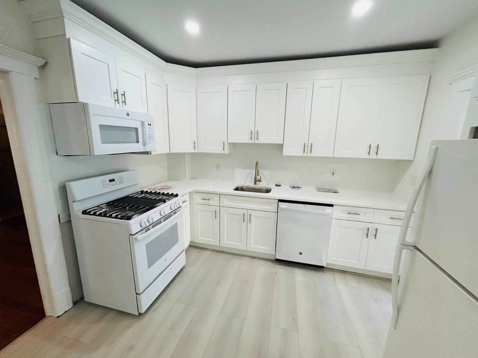 #2 photo, 133 Berry Hill Rd, #3, ナッソー郡 Oyster Bay , NY 11771