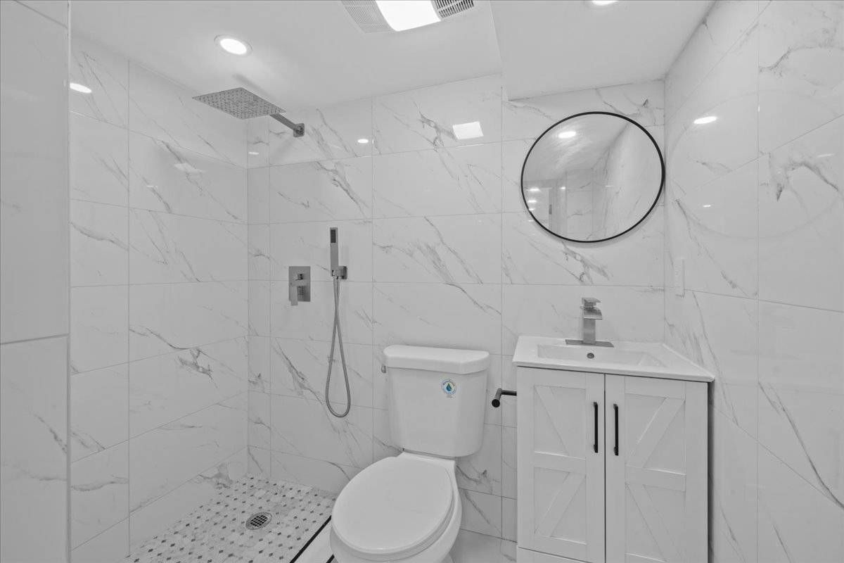 #13 photo, 194 27 Murdock ave, クイーンズ区 queens , NY 11412