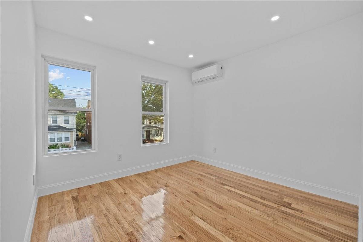 #8 photo, 194 27 Murdock ave, クイーンズ区 queens , NY 11412