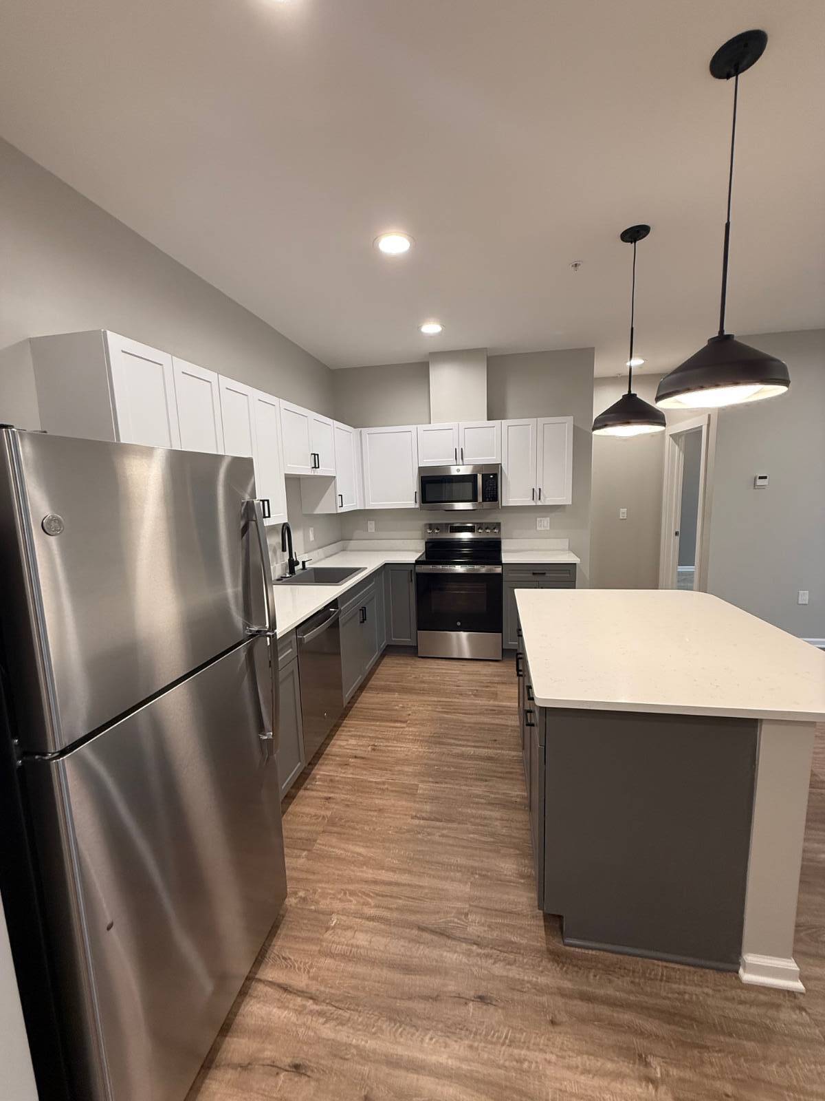 #4 photo, 214 Kinne St, #202, East Syracuse , NY 13057