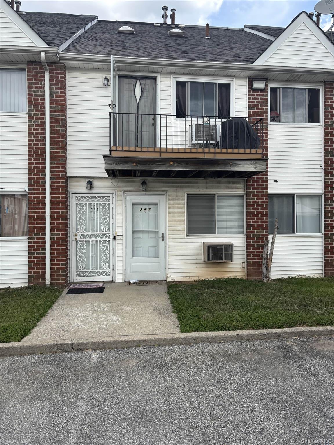 #1 photo, 257 Maple Parkway, Staten Island , NY 10303