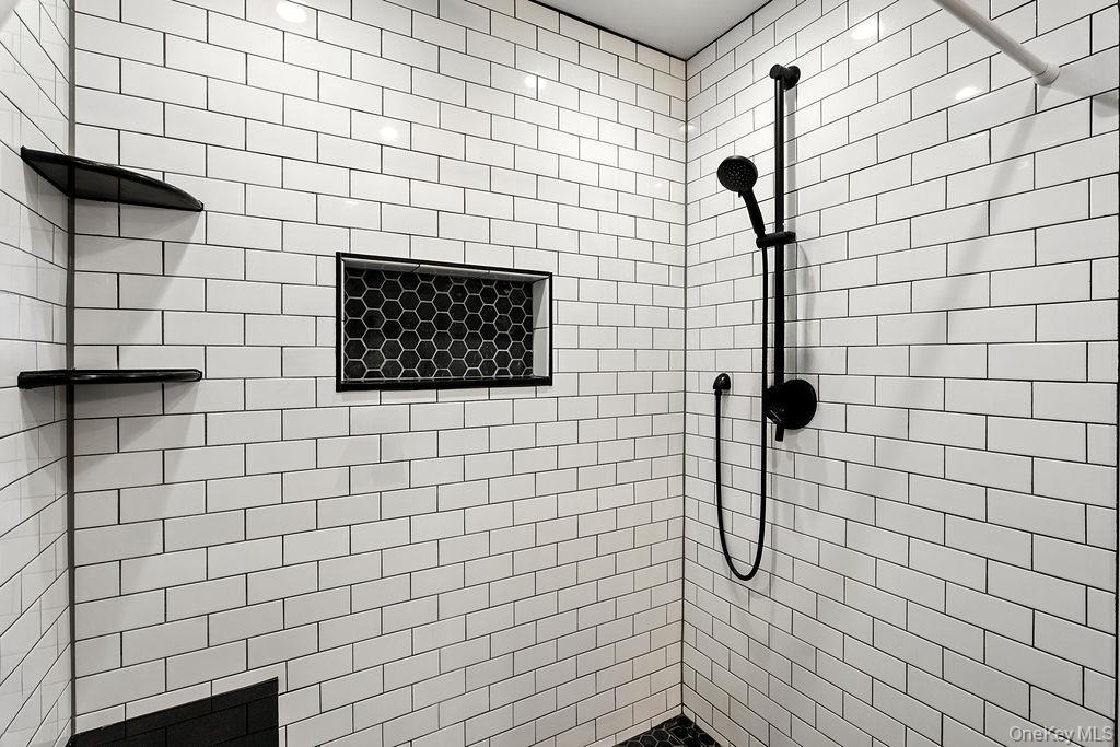 #12 photo, 46 Ongley Street, Rockville Centre , NY 11570