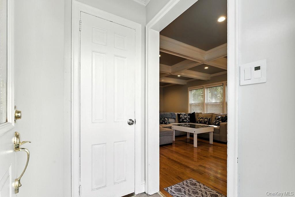 #3 photo, 46 Ongley Street, Rockville Centre , NY 11570