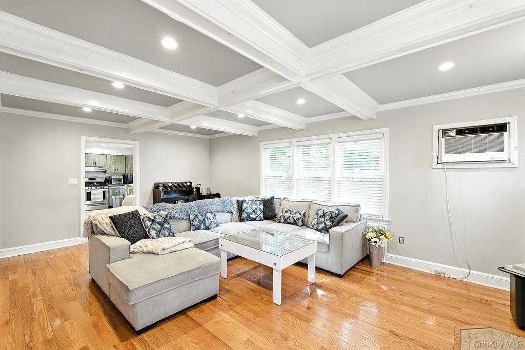 #4 photo, 46 Ongley Street, Rockville Centre , NY 11570