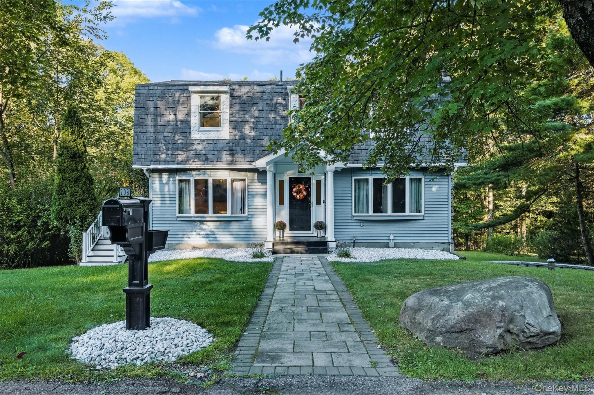 #1 photo, 208 Sycamore Drive, Cornwall , NY 12553