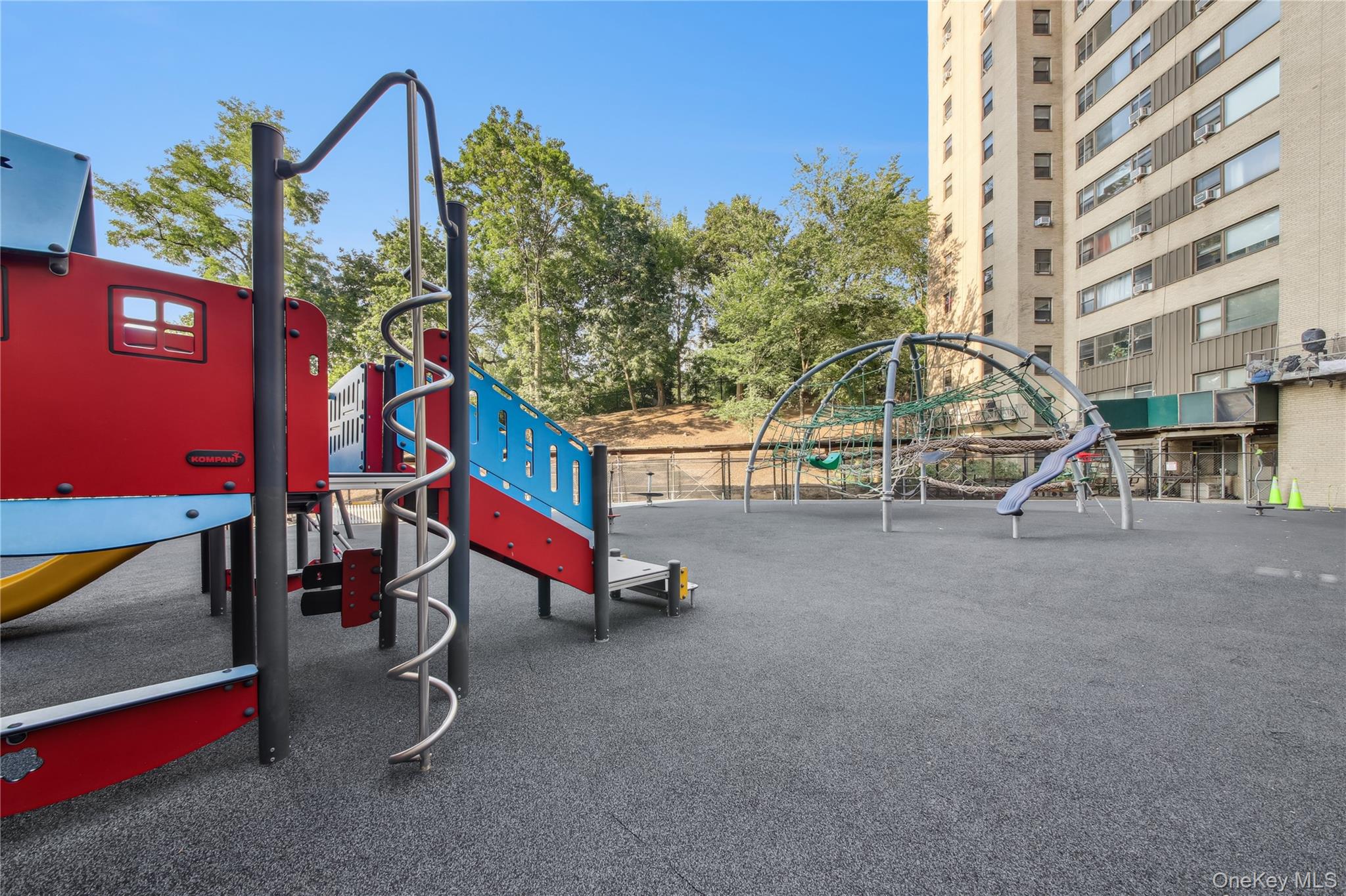 #10 photo, 5 Fordham Hill Oval, ブロンクス区 Bronx , NY 10468